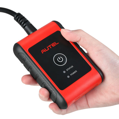 Autel BT506 testing a battery